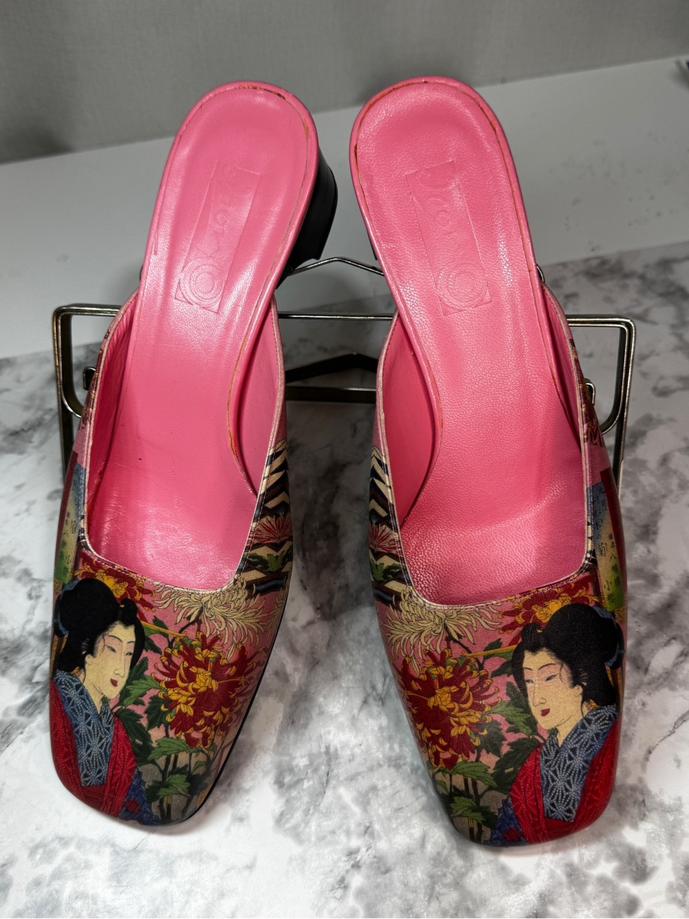 Icon Pink Leather Mules Slip-on Size 8.5 Made In Italy Geisha Girl Print